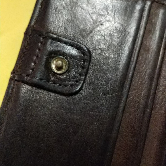 Coach Vintage Dark Brown Leather Wallet - Picture 5 of 7
